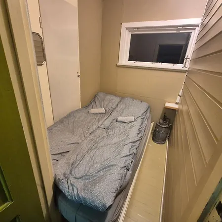 度假居 Sjarmerende 50-tallshus Med Utsikt Og Ro *