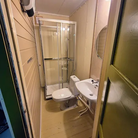 Sjarmerende 50-tallshus Med Utsikt Og Ro