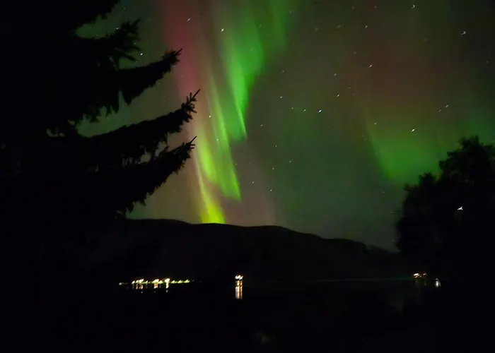 Sjarmerende 50-tallshus Med Utsikt Og Ro Olderdalen
