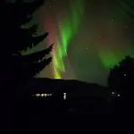 Sjarmerende 50-tallshus Med Utsikt Og Ro Olderdalen